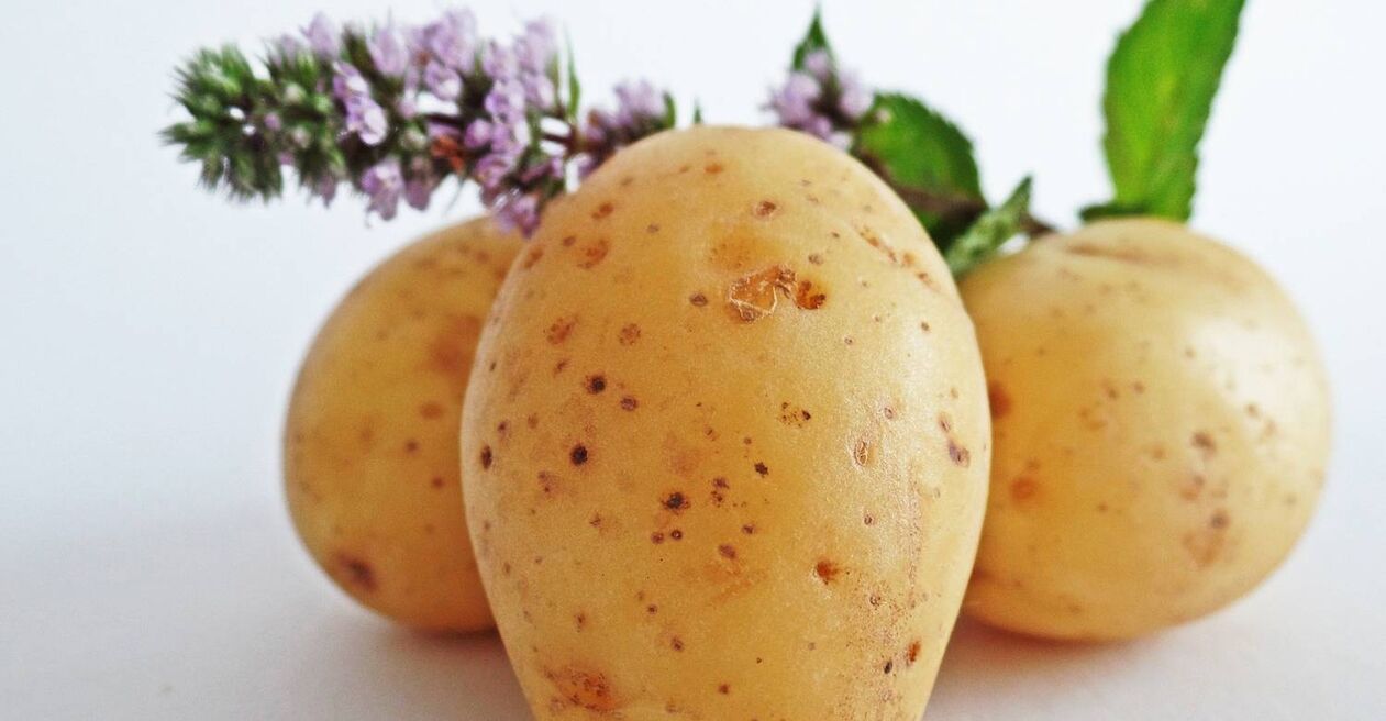 atjaunojoša maska ​​kartupeļi